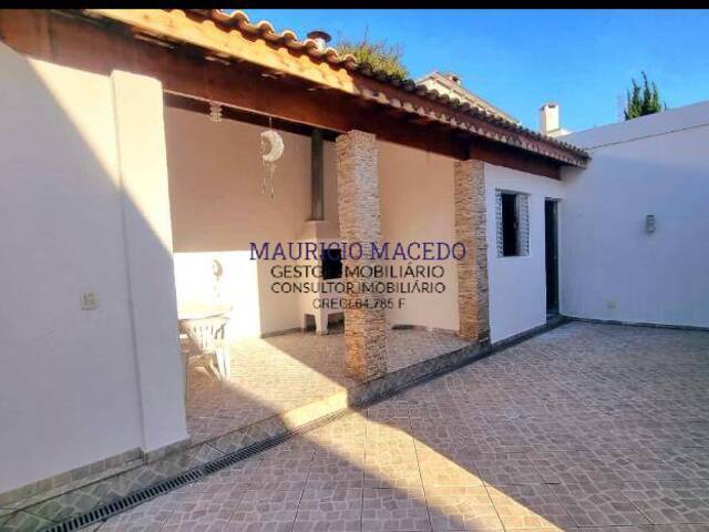 Casa para Venda em Santana de Parnaíba - 4