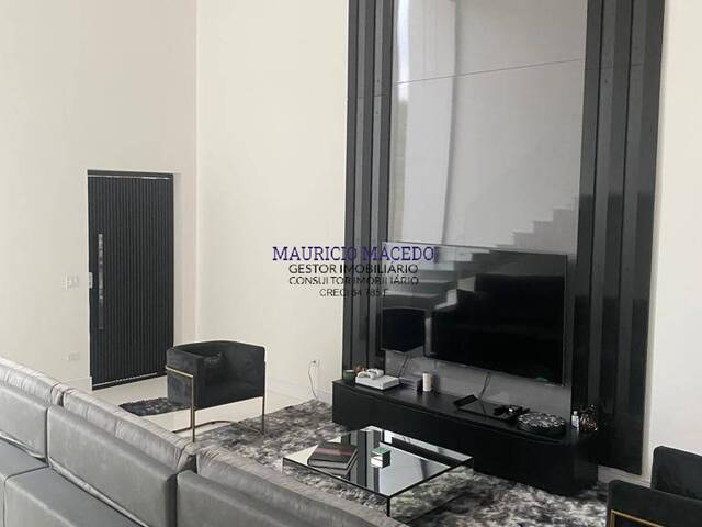 #2148 - Casa para Venda em Santana de Parnaíba - SP