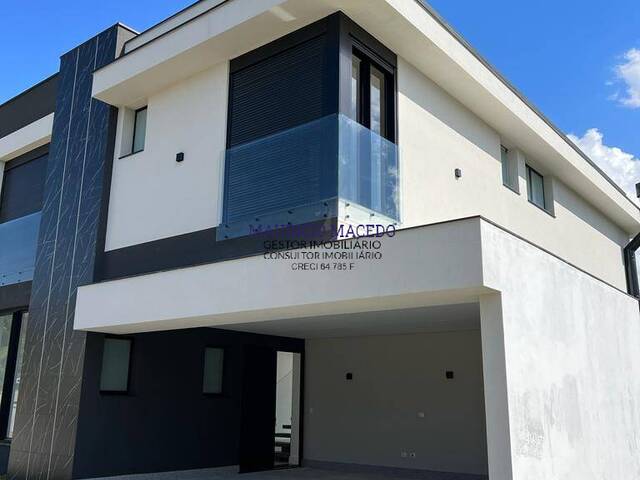 #2160 - Casa para Venda em Santana de Parnaíba - SP