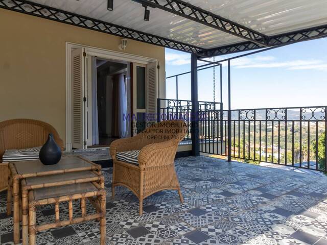 Casa para Venda em Santana de Parnaíba - 5