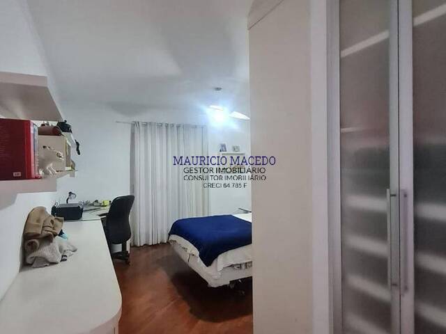 Casa para Venda em Santana de Parnaíba - 4