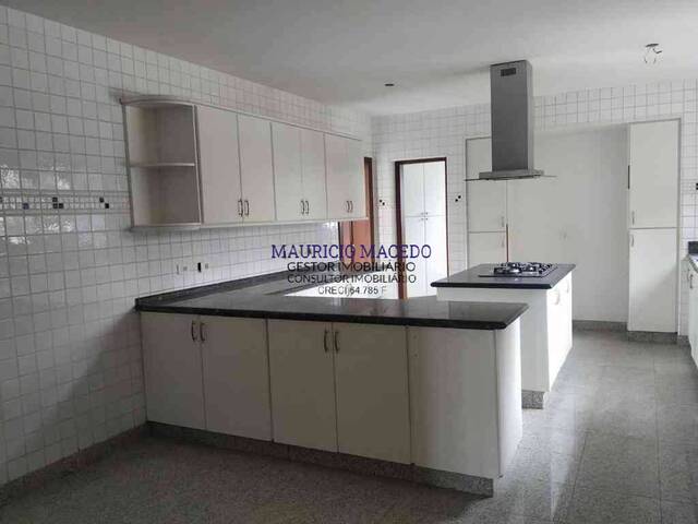 Casa para Venda em Santana de Parnaíba - 5