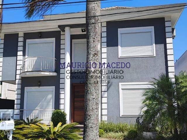 #2219 - Casa para Venda em Santana de Parnaíba - SP