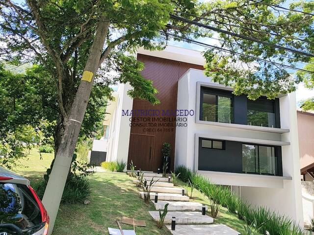 #2220 - Casa para Venda em Santana de Parnaíba - SP