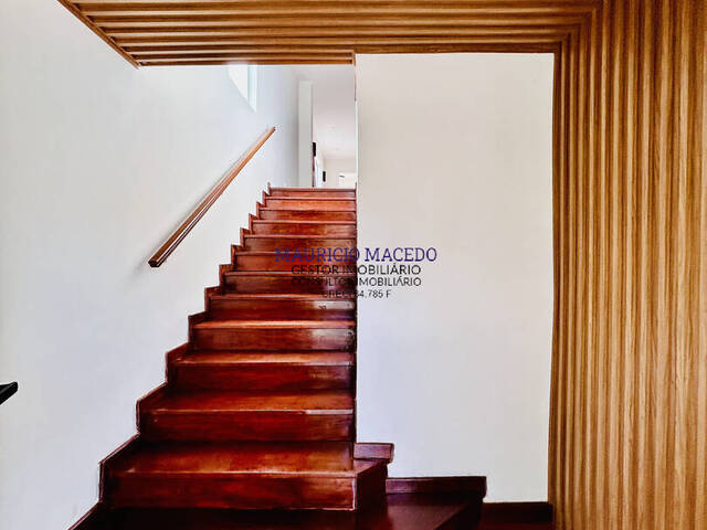 Casa para Venda em Santana de Parnaíba - 2