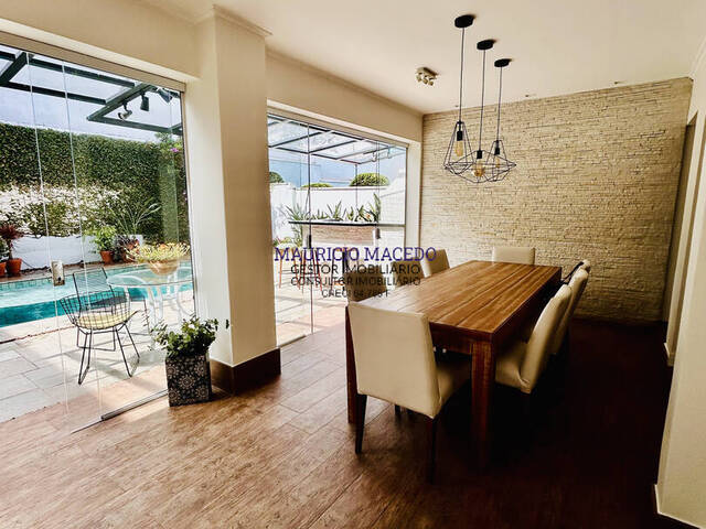 Casa para Venda em Santana de Parnaíba - 5