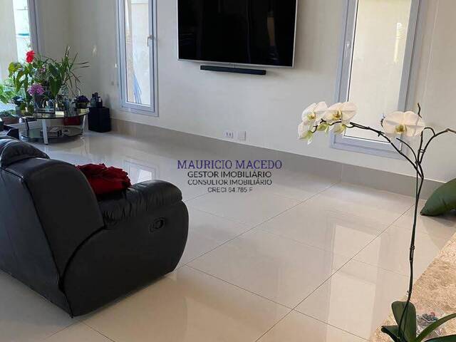 Casa para Venda em Santana de Parnaíba - 4