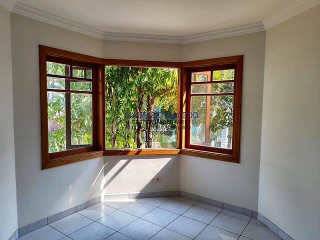 Casa para Venda em Santana de Parnaíba - 4