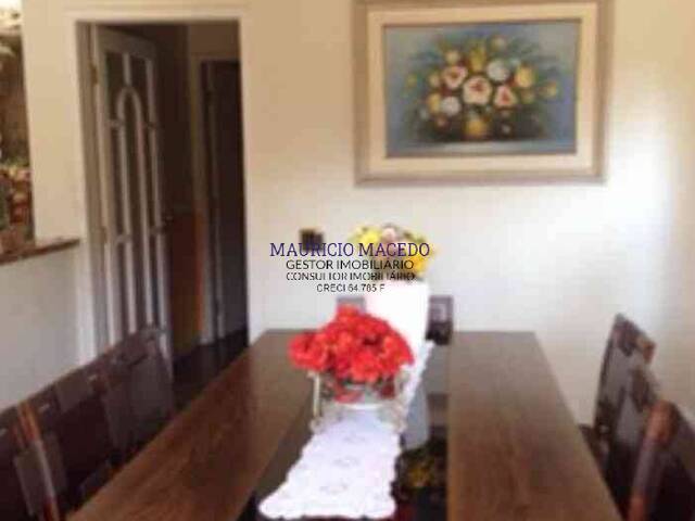 Casa para Venda em Santana de Parnaíba - 5