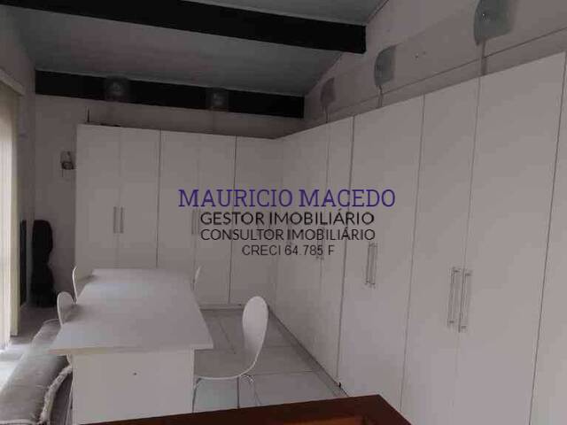 Casa para Venda em Santana de Parnaíba - 5