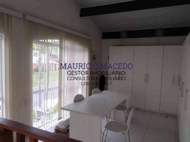 Casa para Venda em Santana de Parnaíba - 4