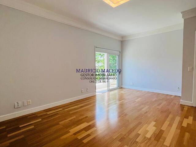 #2306 - Casa para Venda em Santana de Parnaíba - SP