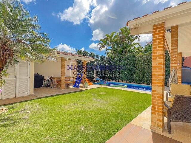Casa para Venda em Santana de Parnaíba - 4