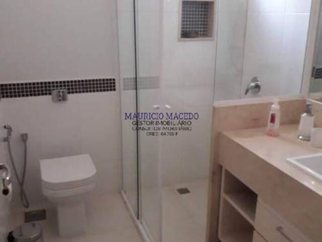 Casa para Venda em Santana de Parnaíba - 4