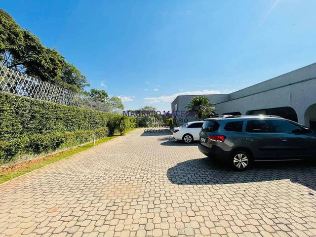 Casa para Venda em Santana de Parnaíba - 4