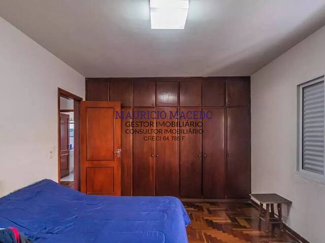 Casa para Venda em Santana de Parnaíba - 5