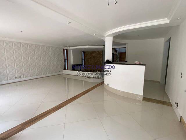 Casa para Venda em Santana de Parnaíba - 5