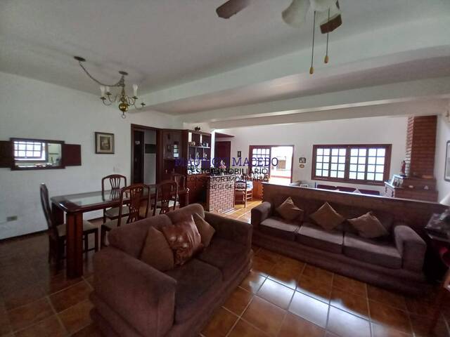 Casa para Venda em Santana de Parnaíba - 5
