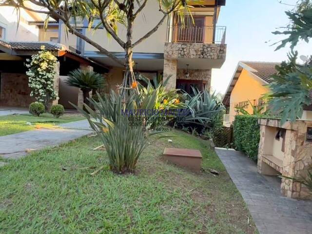 #2401 - Casa para Venda em Santana de Parnaíba - SP - 1