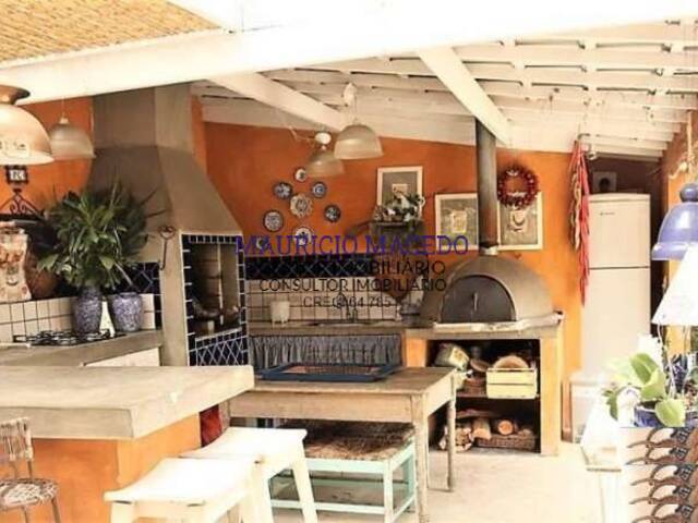 Casa para Venda em Santana de Parnaíba - 4