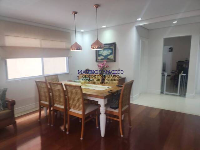 Casa para Venda em Santana de Parnaíba - 4