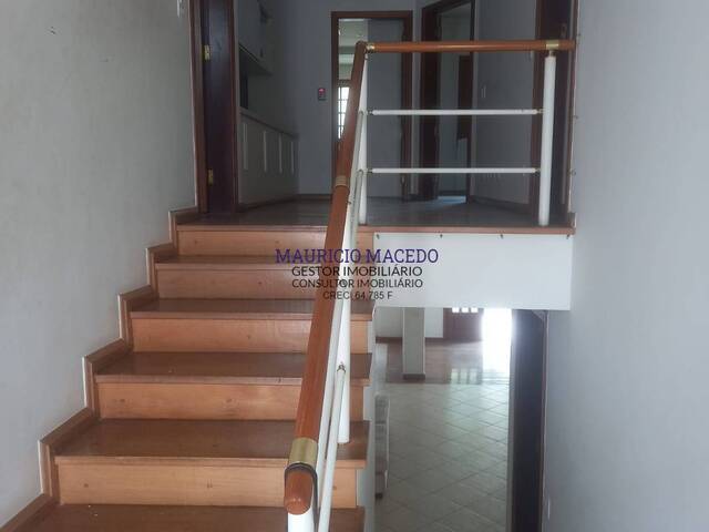 Casa para Venda em Santana de Parnaíba - 4