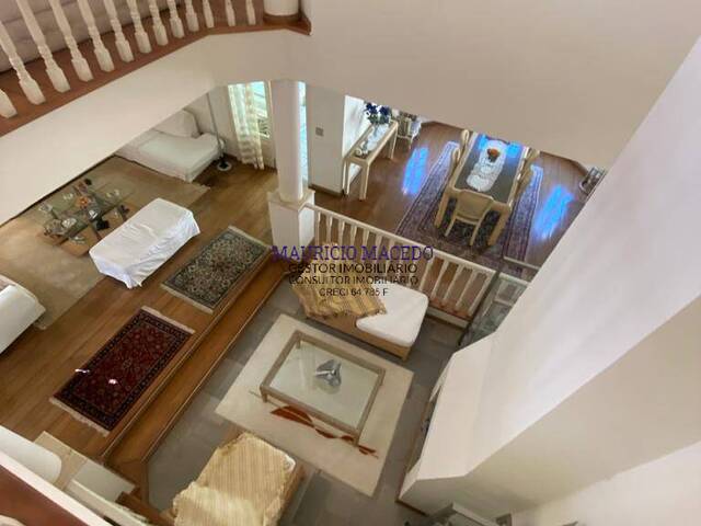 Casa para Venda em Santana de Parnaíba - 5