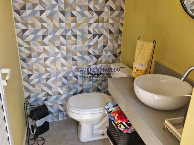 Casa para Venda em Santana de Parnaíba - 5