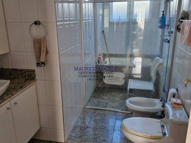 Casa para Venda em Santana de Parnaíba - 4
