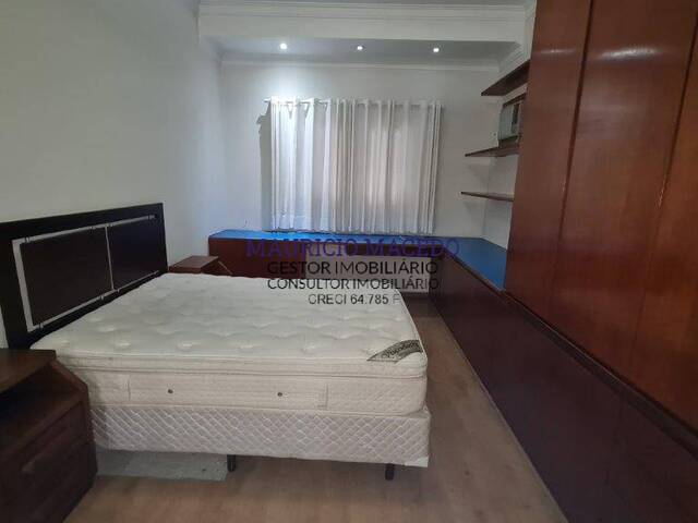 Casa para Venda em Santana de Parnaíba - 5