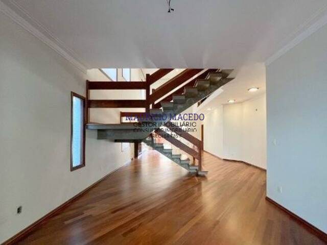 Casa para Locação em Santana de Parnaíba - 4