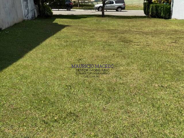 #2495 - Terreno para Venda em Santana de Parnaíba - SP - 2