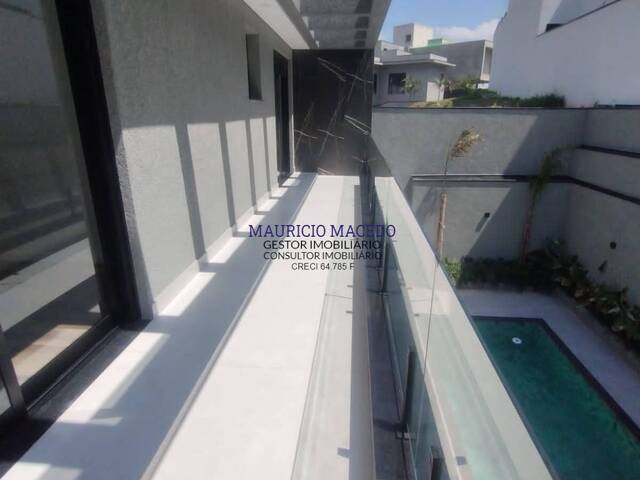 Casa para Venda em Santana de Parnaíba - 4