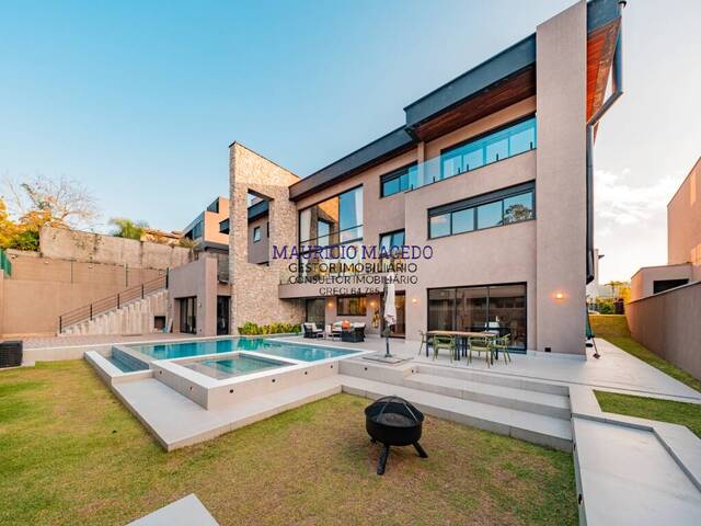 Casa para Venda em Santana de Parnaíba - 3
