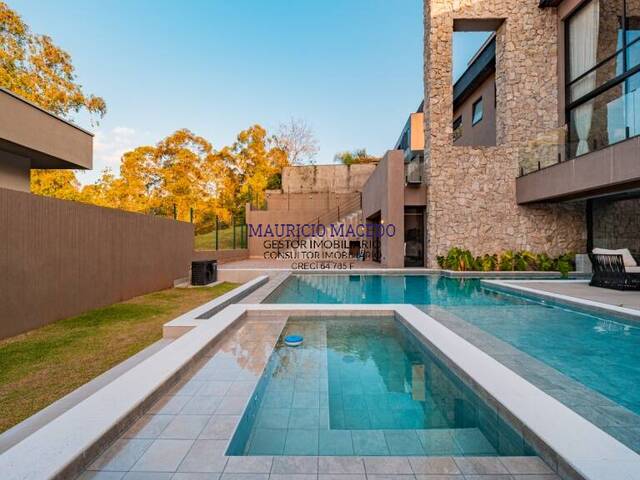 Casa para Venda em Santana de Parnaíba - 5