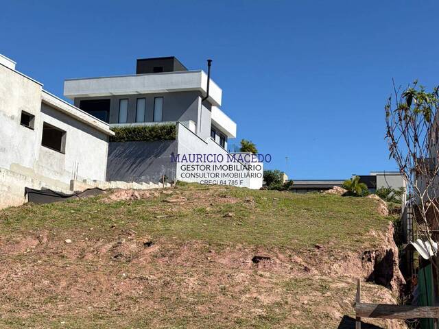 Terreno para Venda em Santana de Parnaíba - 2