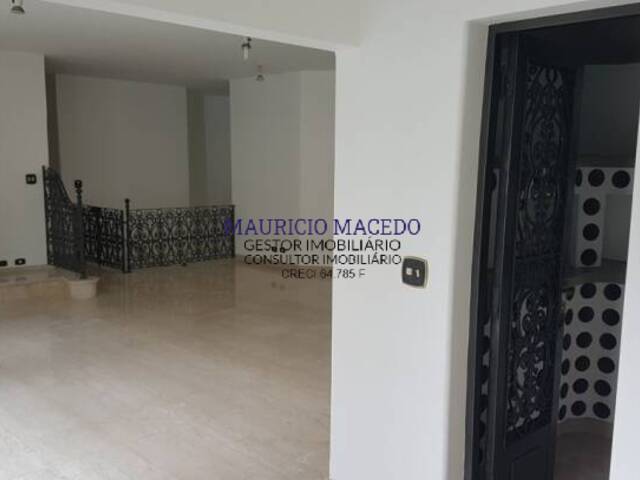 Casa para Locação em Barueri - 2