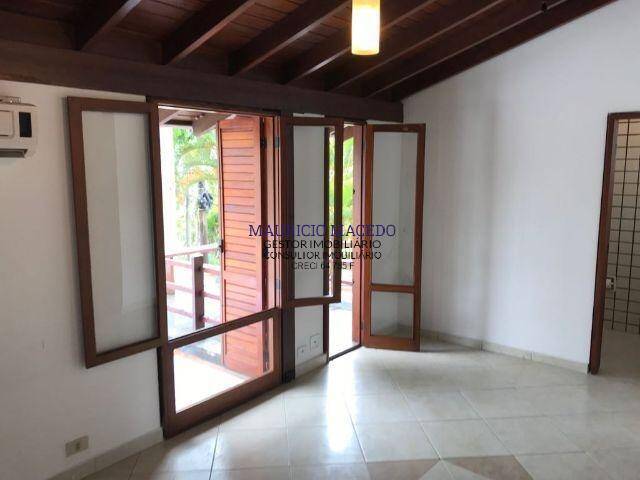 Casa para Venda em Santana de Parnaíba - 4