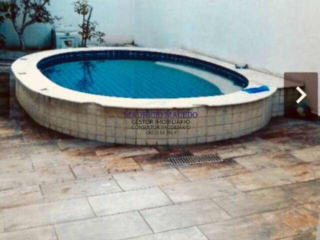 Casa para Venda em Santana de Parnaíba - 2