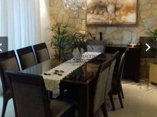 Casa para Venda em Santana de Parnaíba - 5