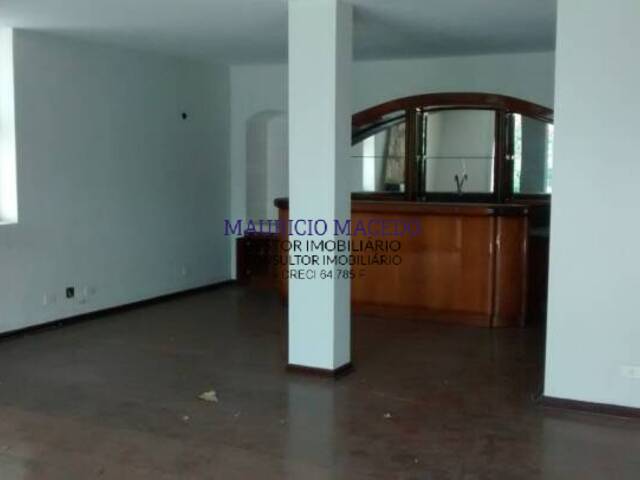 #144 - Casa para Venda em Barueri - SP
