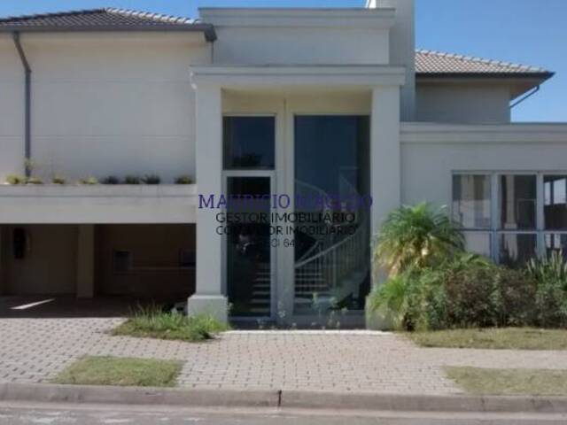 #843 - Casa para Locação em Barueri - SP