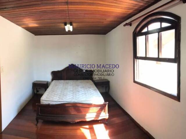 Casa para Venda em Santana de Parnaíba - 3