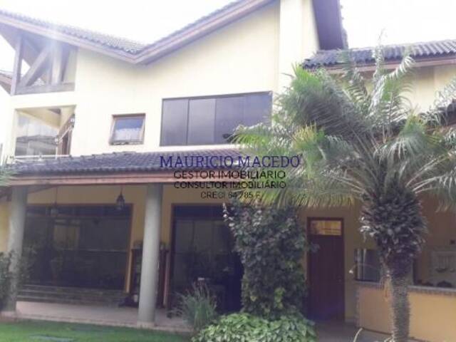 Casa para Venda em Santana de Parnaíba - 3