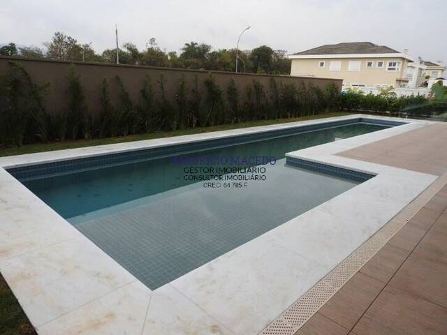 Casa para Venda em Santana de Parnaíba - 5