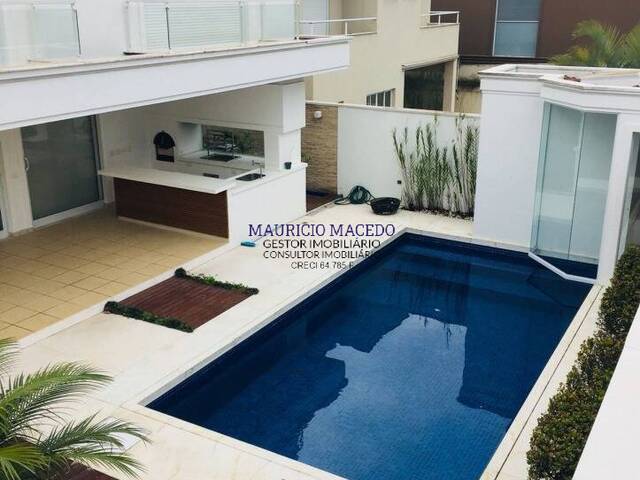Casa para Venda em Santana de Parnaíba - 2