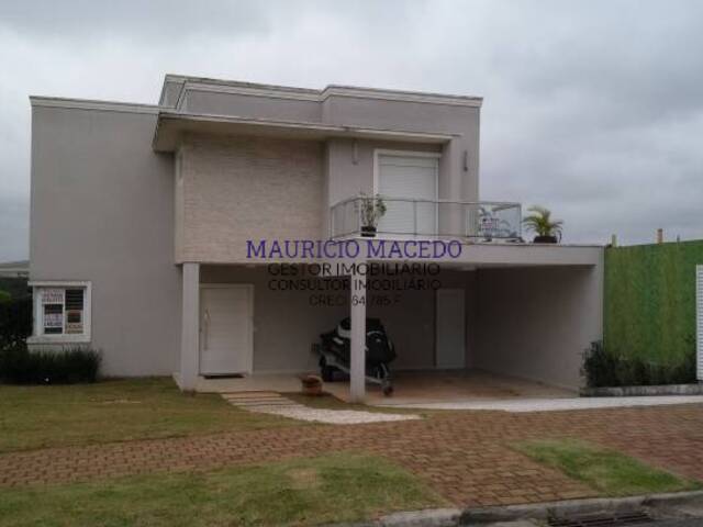 Casa para Venda em Santana de Parnaíba - 2