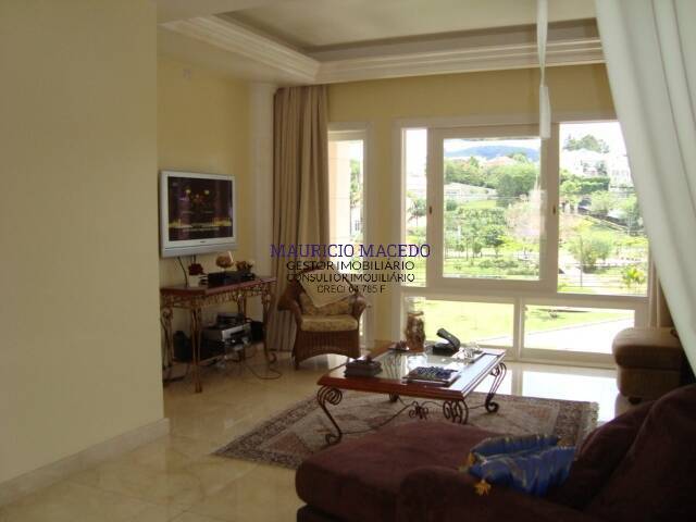 Casa para Venda em Santana de Parnaíba - 3
