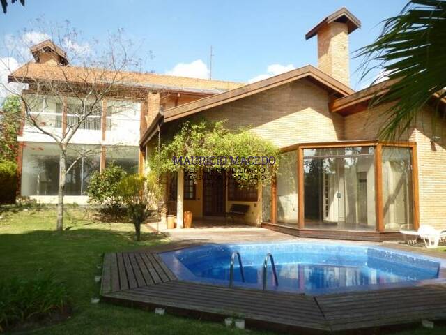 #199 - Casa para Venda em Santana de Parnaíba - SP