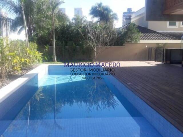 #349 - Casa para Venda em Barueri - SP